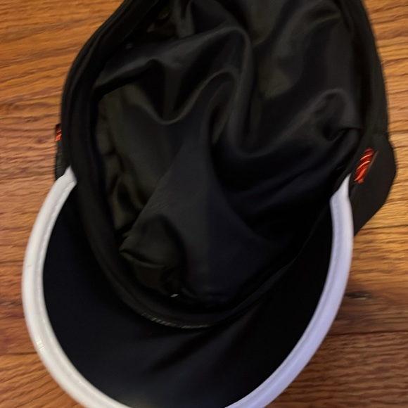 An anime hat - Picture 2 of 3